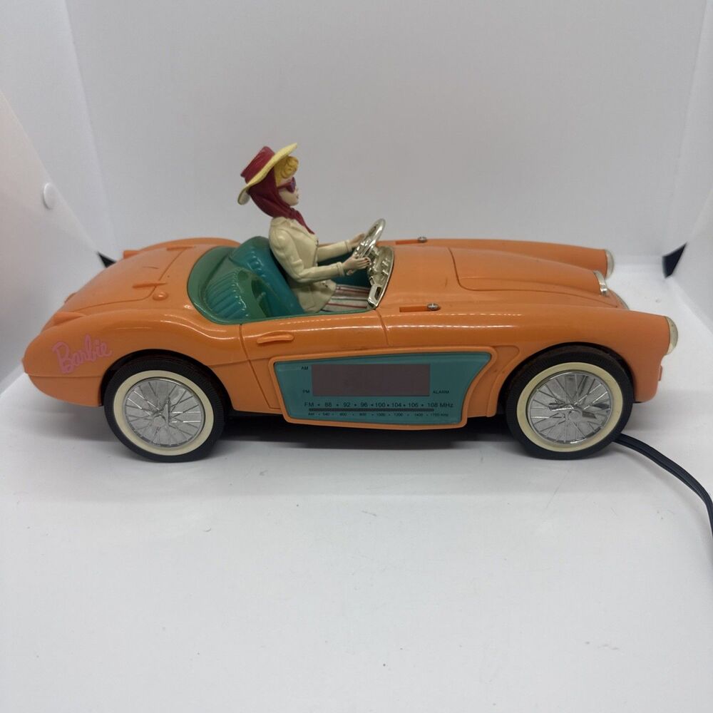 VINTAGE 1996 Barbie AM FM Clock Radio Alarm telemania Car WORKS